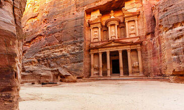 ELEGANT ÜRDÜN & PETRA Türk Hava Yolları ile 4 Gece