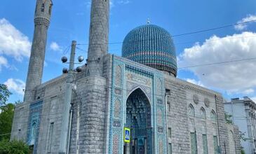 ST. PETERSBURG & MOSKOVA Pegasus Hava Yolları ile 5 Gece