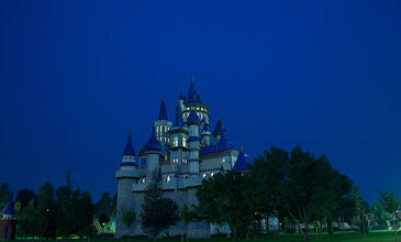 Paris & Disneyland Serüveni Turu Türk Hava Yolları ile 4 Gece CDG-CDG